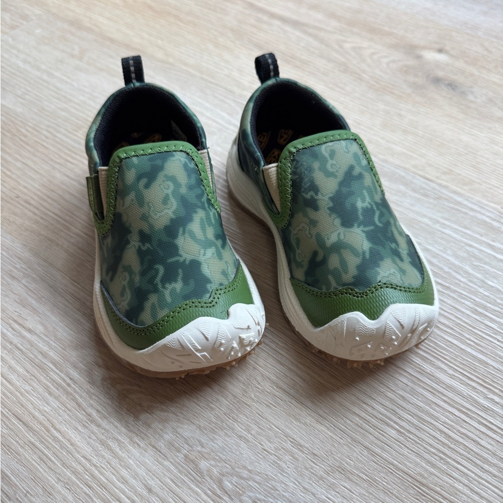 Keen speed hound slip on toddler shoes